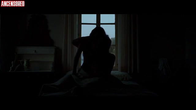 Emma Su – window to the sea