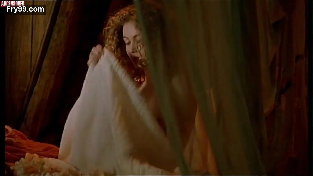 Emmanuelle B – Il Viaggio di Capitan Fracassa