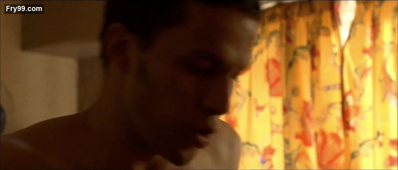 Emmanuelle B – The Witnesses