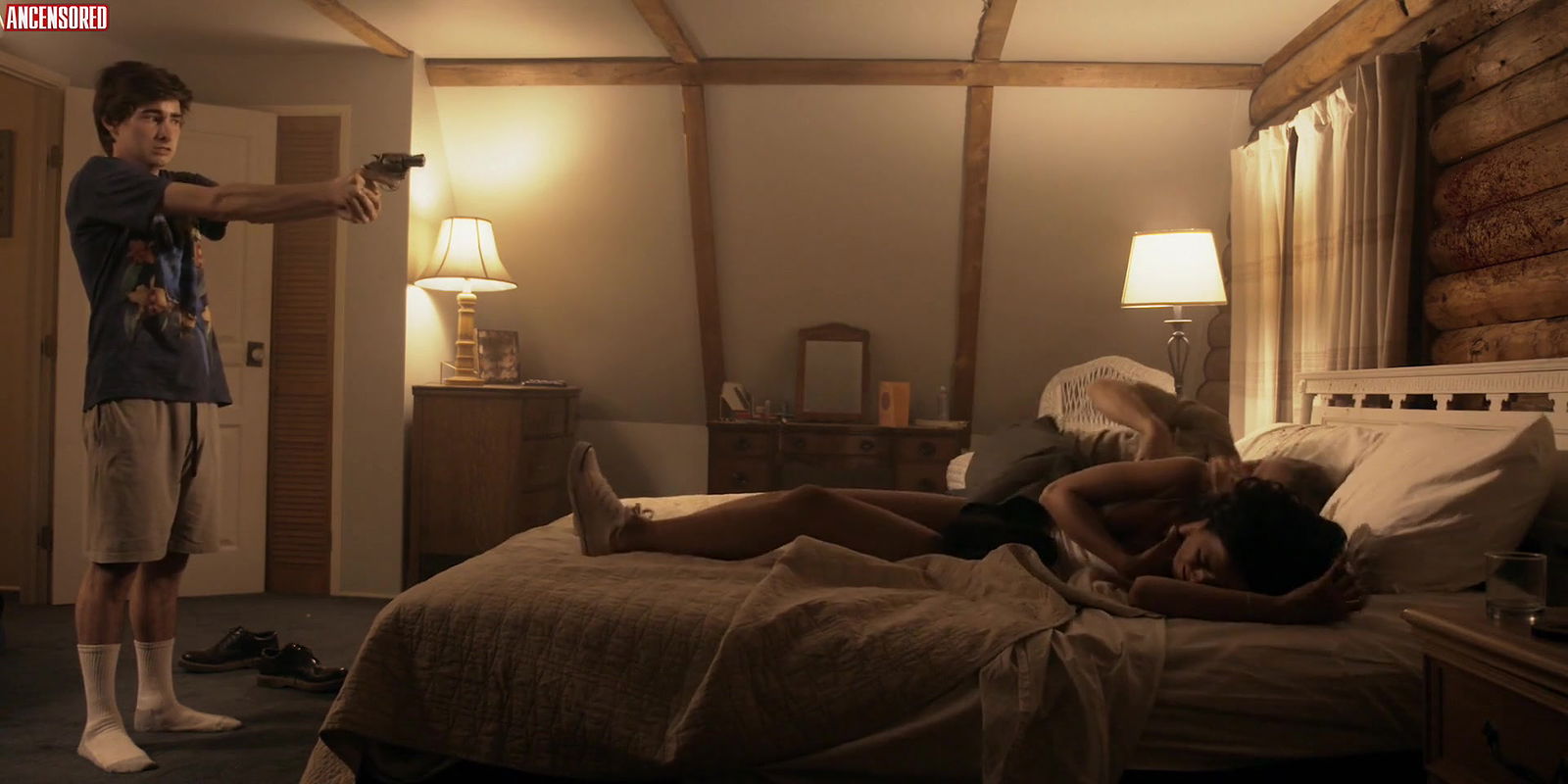 Emmanuelle Chriqui – hospitality