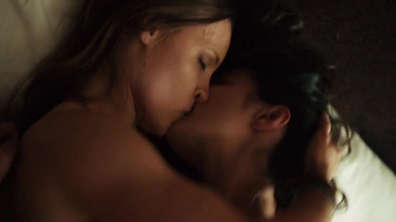 Emmanuelle Chriqui – shut eye