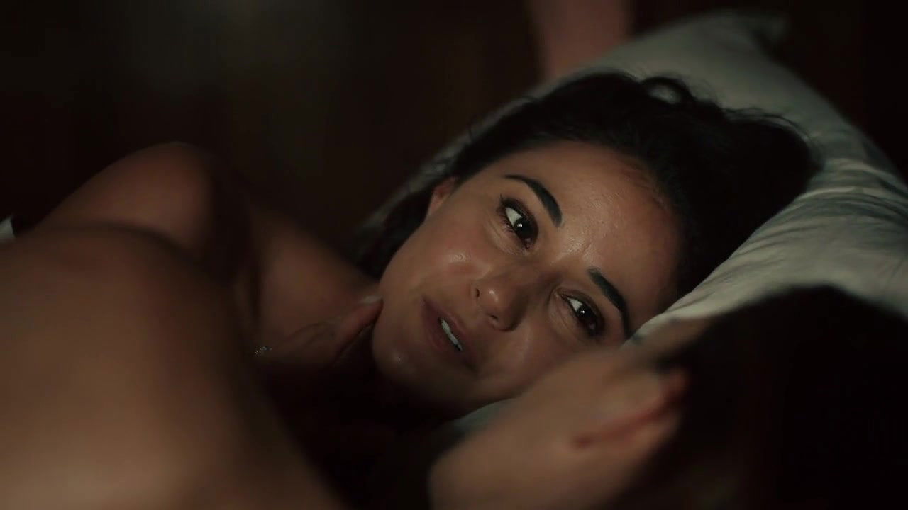 Emmanuelle Chriqui – shut eye