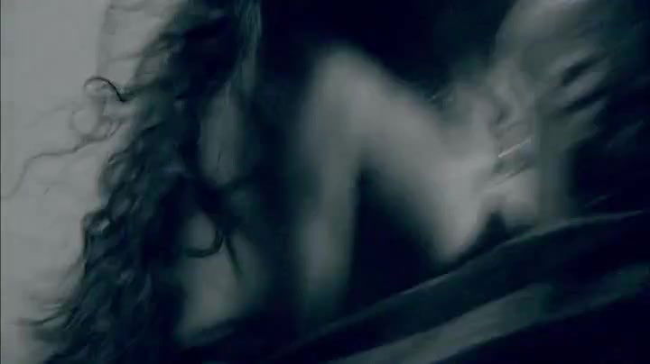 Emmanuelle Escourrou – lady blood