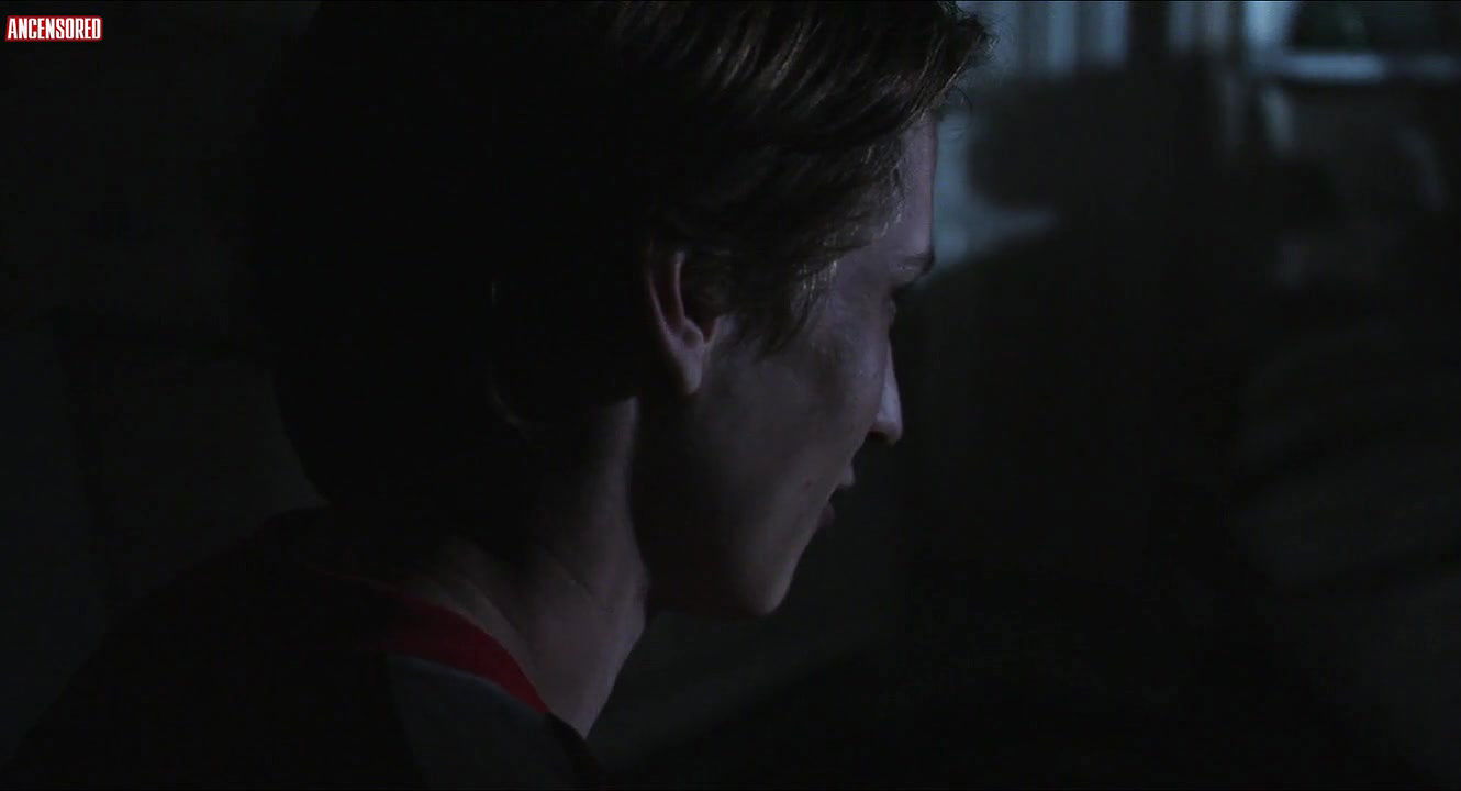 Emmanuelle Seigner – Dans la maison