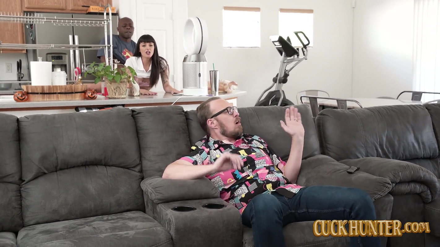 Petite tattooed wife Charlie Valentine takes big cock in cuckold