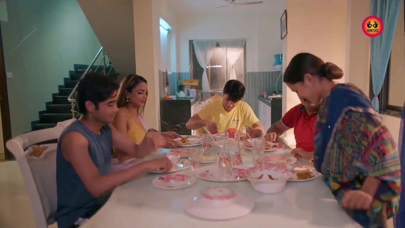 Aunty No. 1 Episode 1-2 Hunters