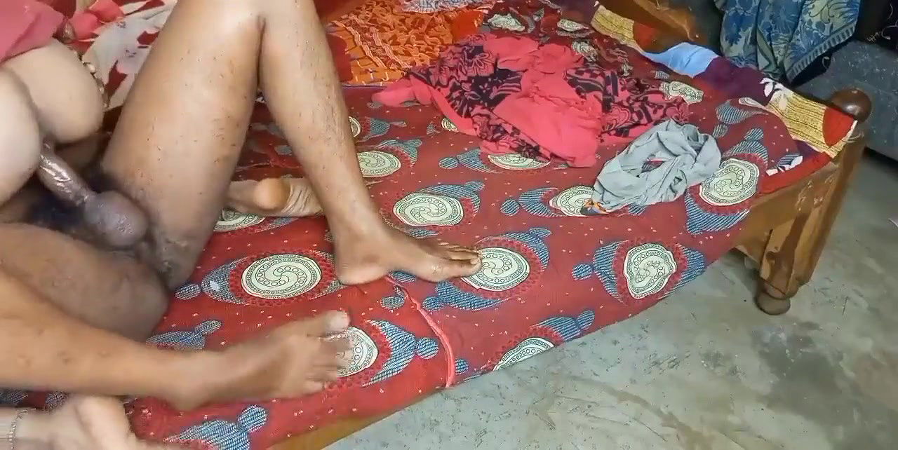 Deshi bhabhi Thai massage Hindi sex video