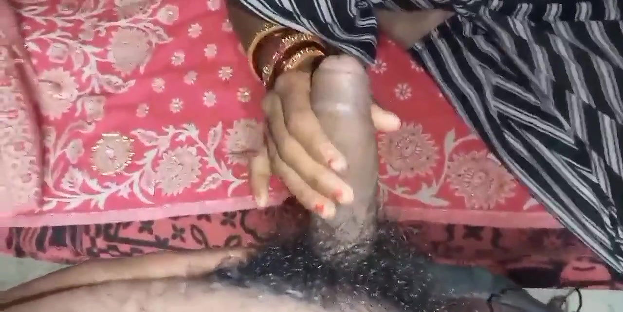 First time Indian girlfriend ko choda