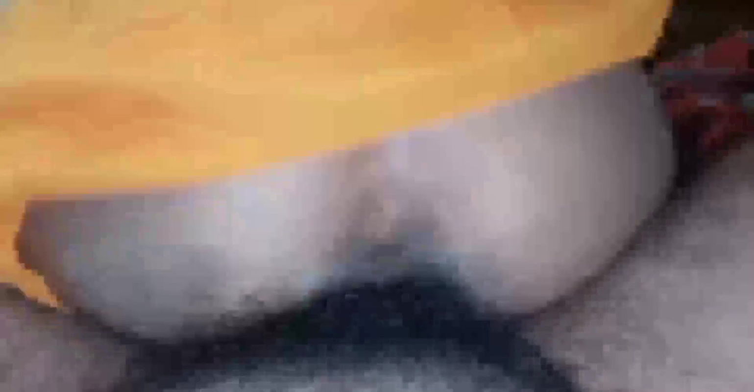 Ghar aiye sali ko pahli bar choda Hindi sex