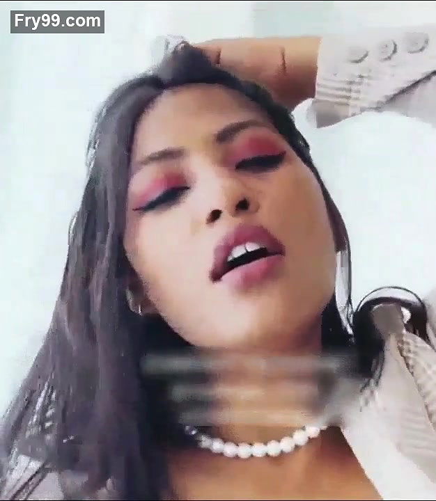 Desi big boobs model