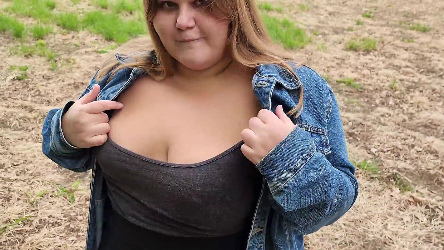 Beautiful lush girlfriend with huge bouncy tits sucks my cock in nature