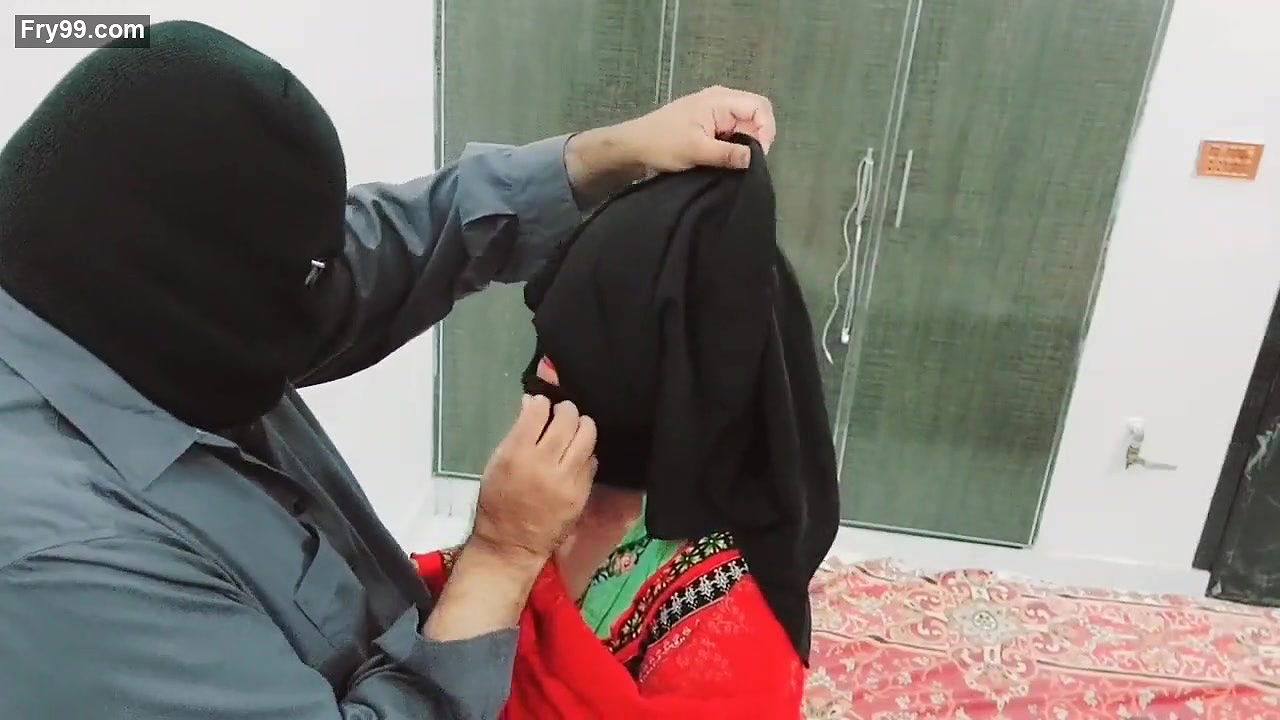 Pakistani Housewife In Hijaab Rough Anal Fucked By Her step Cousin Cheating With Husband