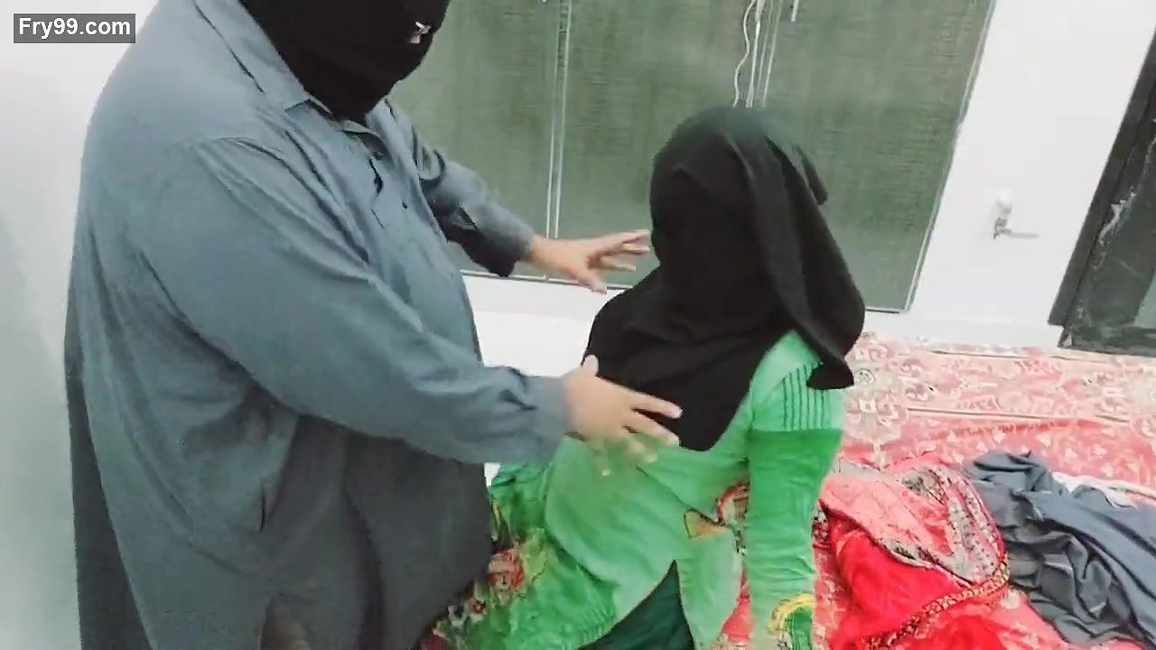 Pakistani Teen Girl Fucked By Step Brother Rough Sex With Clear Hindi Audio