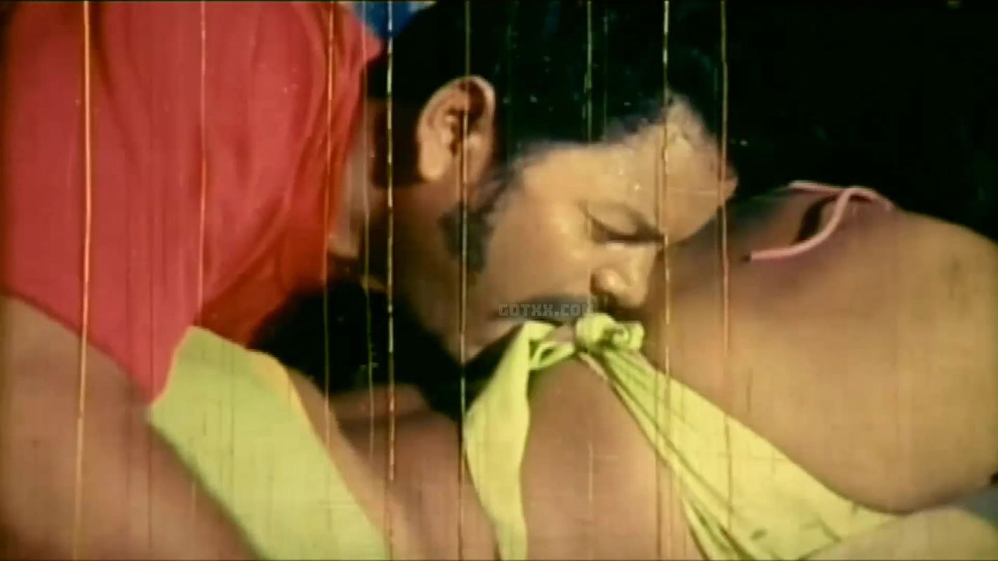 amar matir gache lau dhoreche by lopa