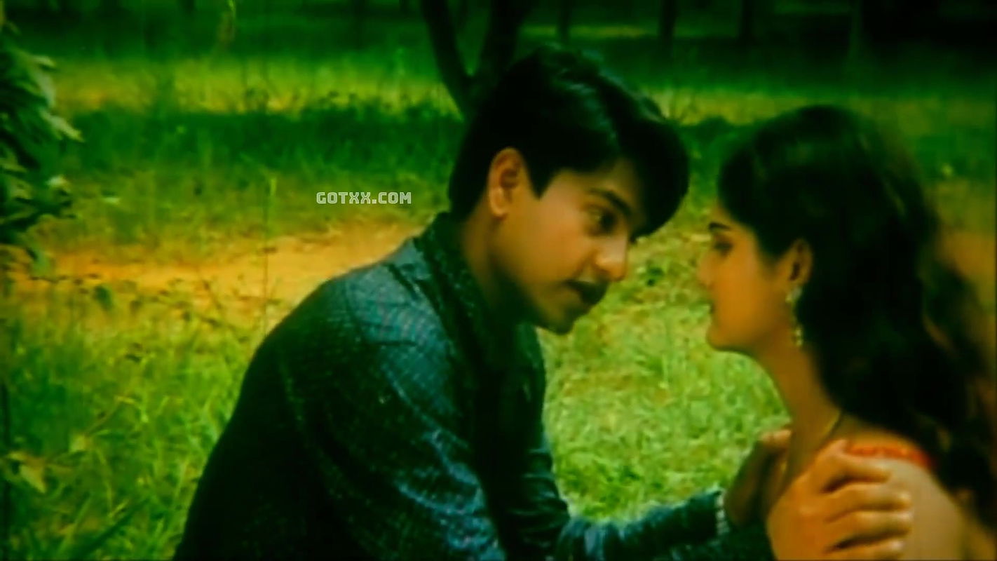 gorom mosolla eii joubon amar by tuhin and megha