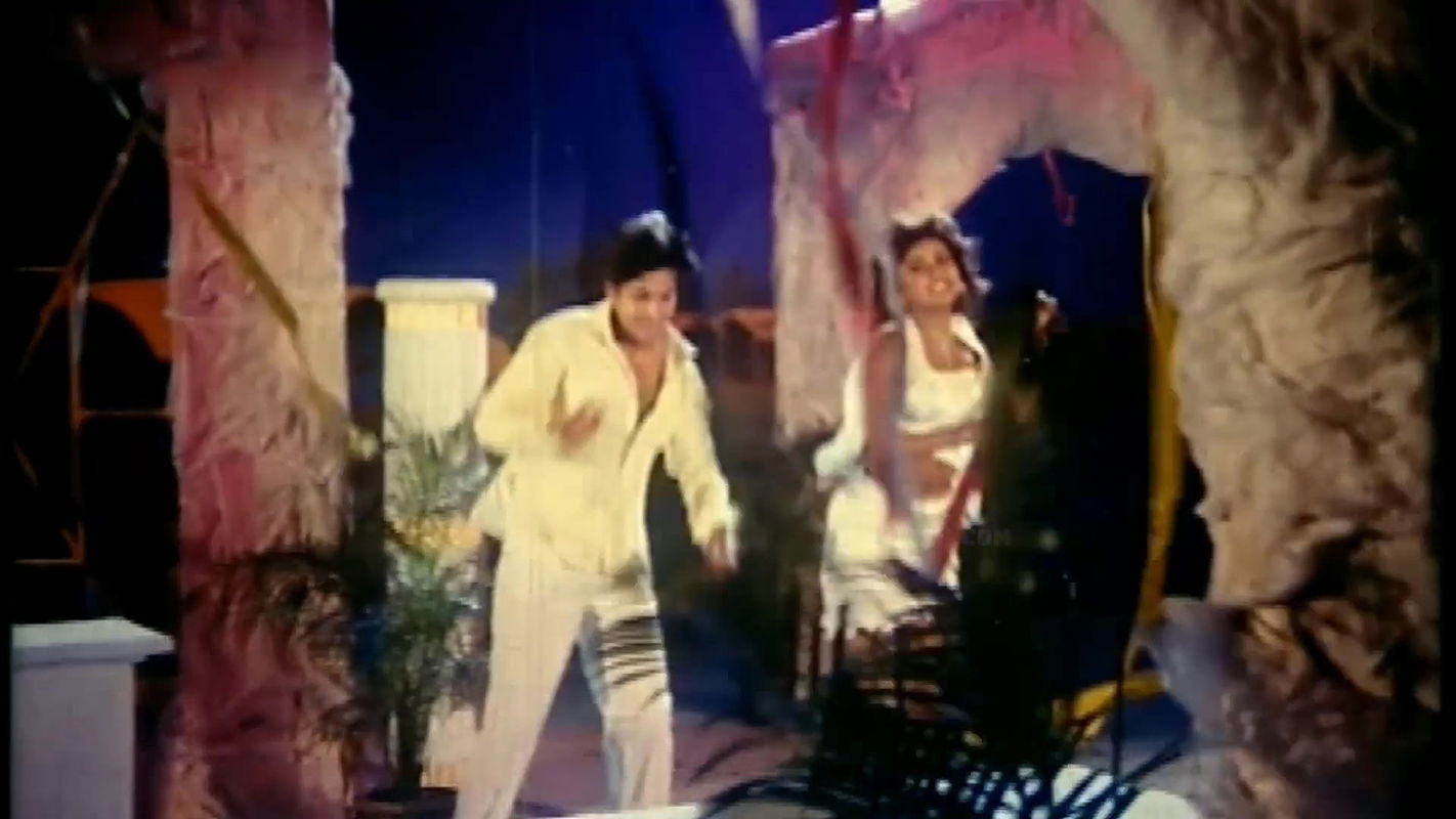 joshto maser paka fol by shakib khan and nadi