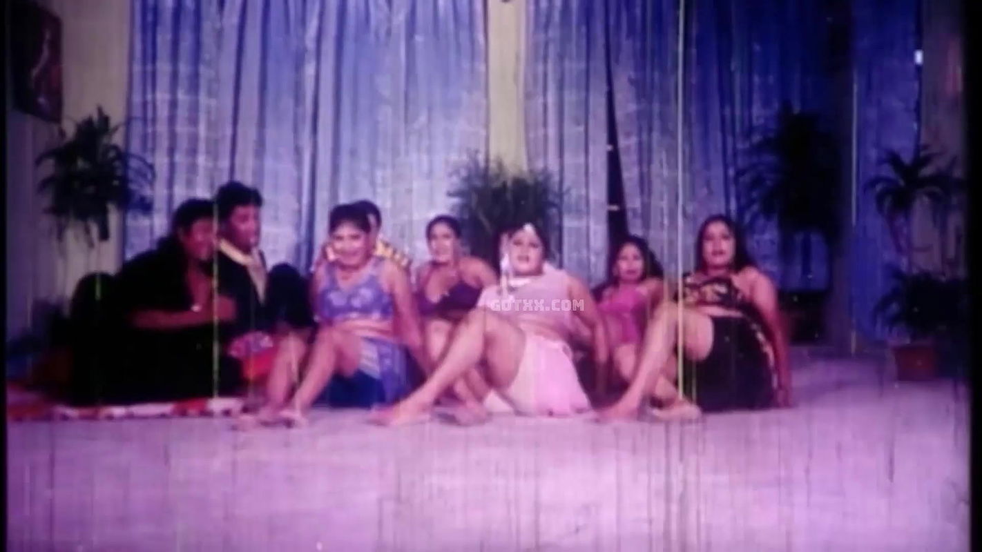 matir er ruper gache jouboner ful futeche