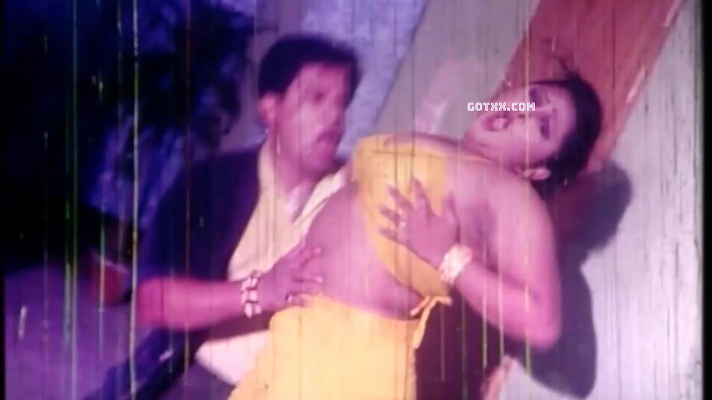 matir er ruper gache jouboner ful futeche