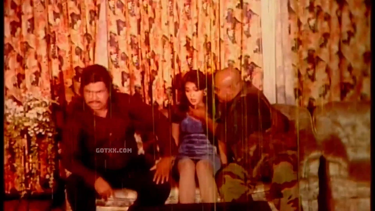 Only Poly Scene of Fire Last Moment