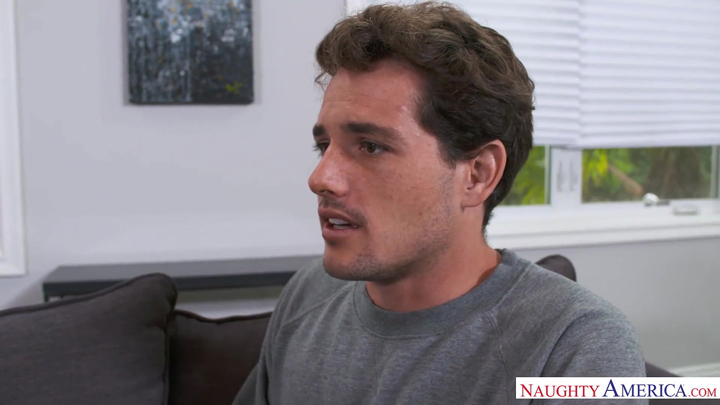 My Friends Hot Mom is Raven Heart