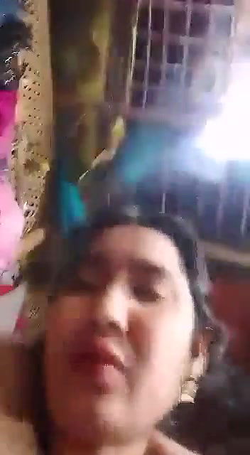 Unsatisfied Bhabi Fingering