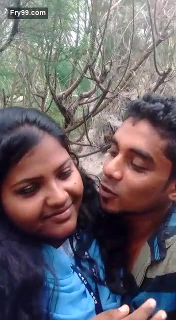 Desi lover smooching