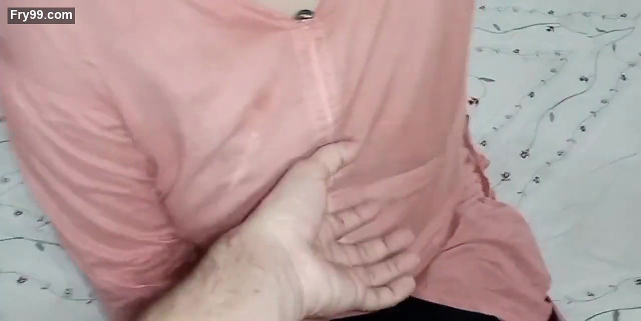 Big Ass Muslim Aunty Fucked by Uncle in Delhi Hotel