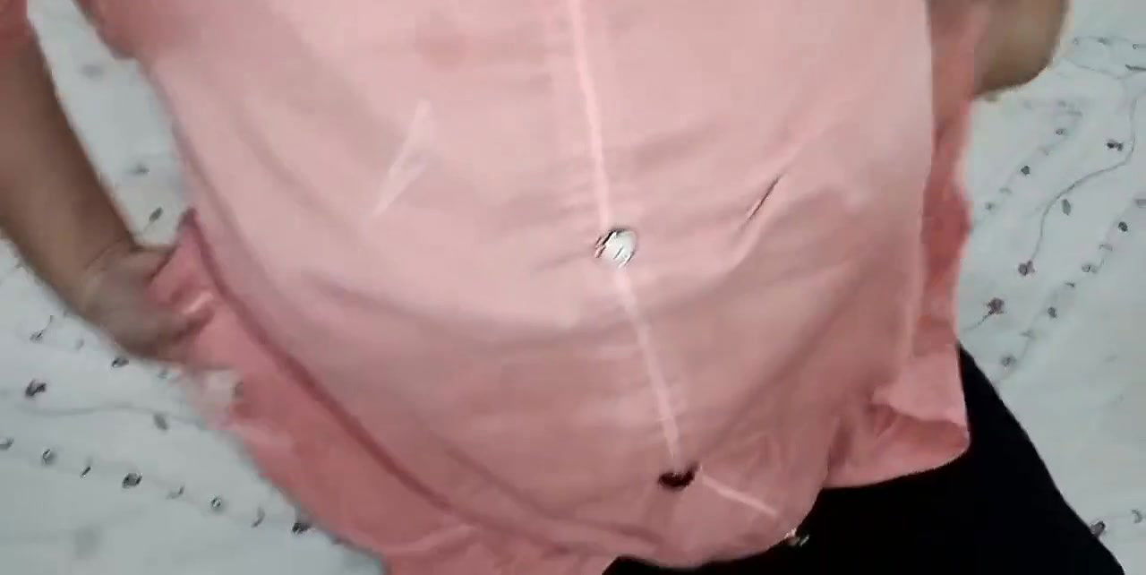 Big Ass Muslim Aunty Fucked by Uncle in Delhi Hotel