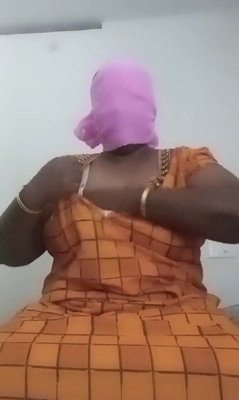 Indian Lady Bedroom Dress Performance Videos.