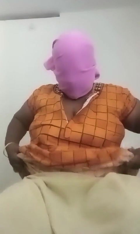 Indian Lady Bedroom Dress Performance Videos.