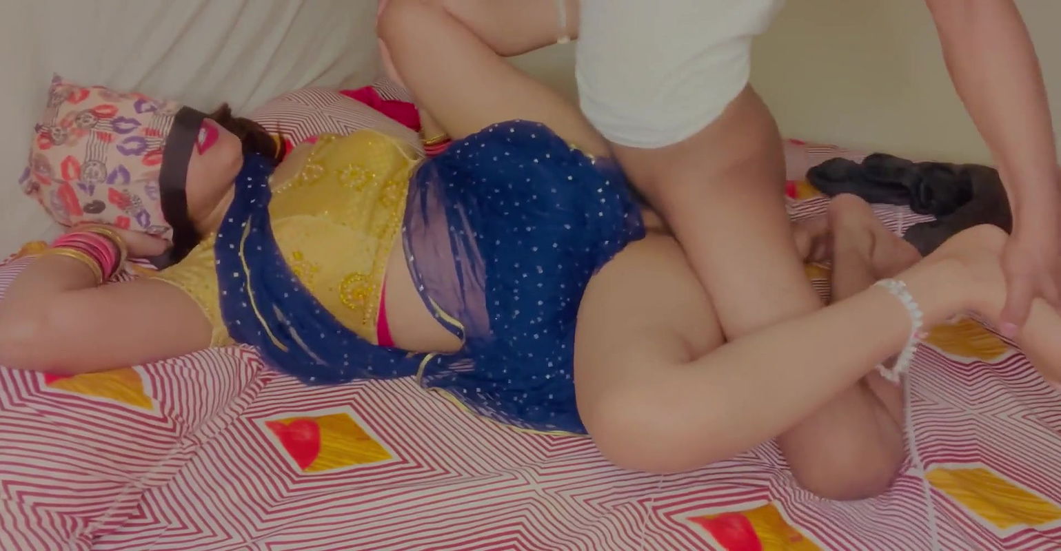 Stepmom Fucked by Step Son Naughty Desi sauteli mummy or with Dirty Talk hot sex video