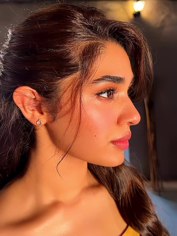 KRITHI SHETTY GLAM DESIRABLE BEAUTY HQ 22