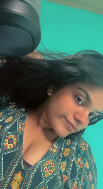 Sexy Indian Horny Gf Showing 24