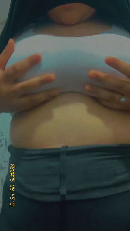 Bigass Horny Chubby Tanker Gf Showing & Fingering Updates80