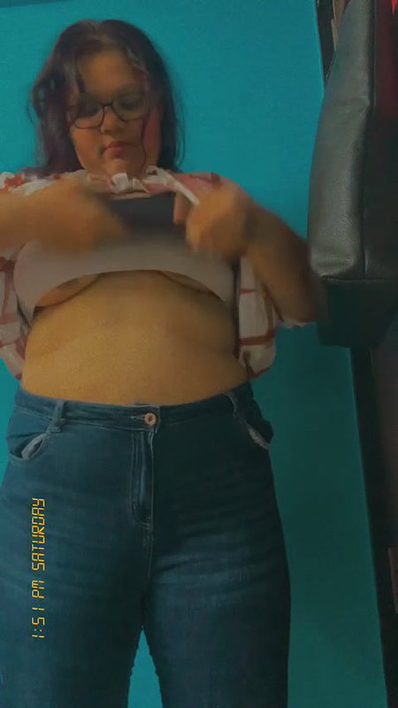 Bigass Horny Chubby Tanker Gf Showing & Fingering Updates2