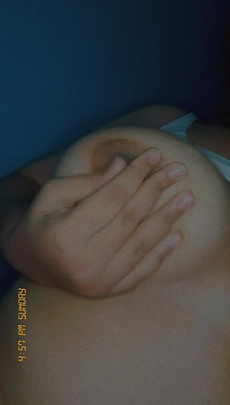 Bigass Horny Chubby Tanker Gf Showing & Fingering Updates42