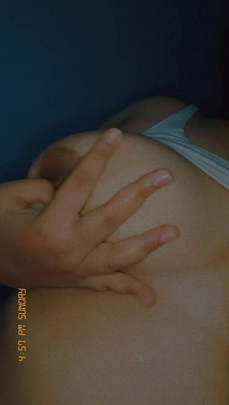 Bigass Horny Chubby Tanker Gf Showing & Fingering Updates42