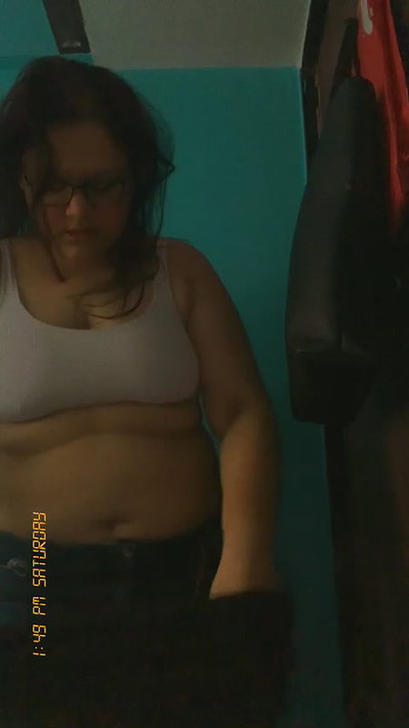 Bigass Horny Chubby Tanker Gf Showing & Fingering Updates86