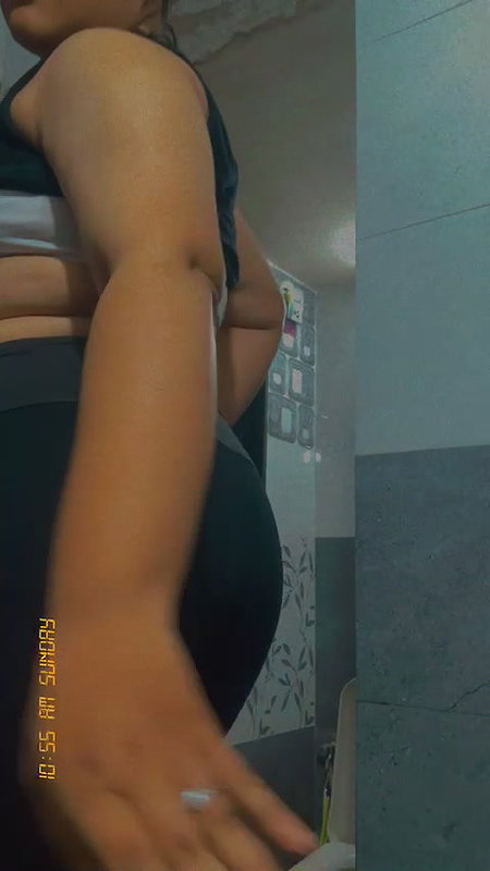 Bigass Horny Chubby Tanker Gf Showing & Fingering Updates17