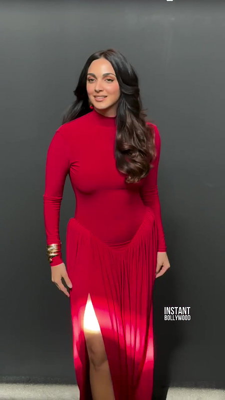 KIARA SIZZLING SEXY CURVY MILF NEVER FAILS TO SEDUCE HQ VIDEO AND MORE 212