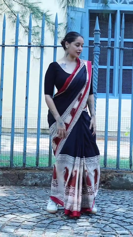 viber sexy big fleshy deep navel in black saree 22
