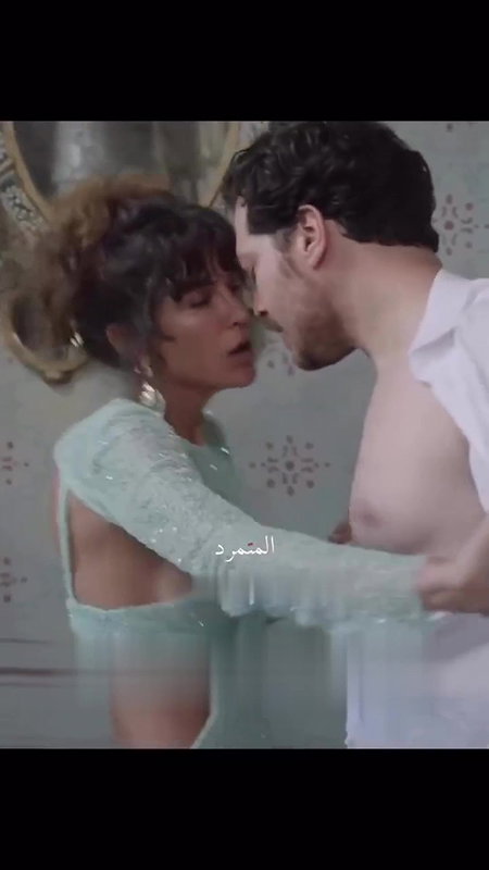 DAMN SEXY SLIM BABE BOLD AND TEMPTING PLEASURE 22
