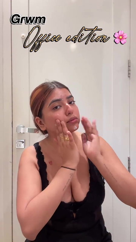 busty desi lady huge tits and cleavage in black top 22