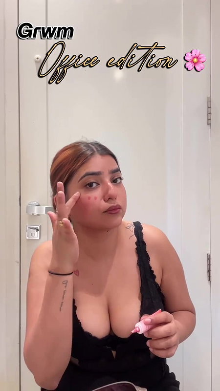busty desi lady huge tits and cleavage in black top 22