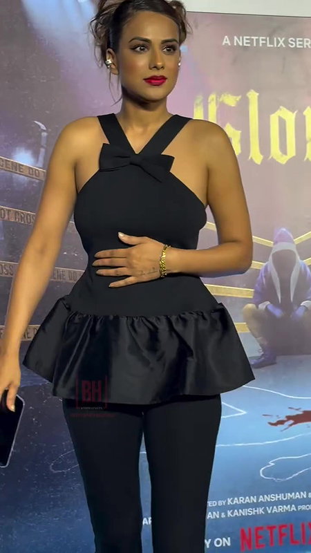 NIA IRRESISTIBLE DIVA SEXY IN OFF SHOULDER DRESS AT EVENT 22