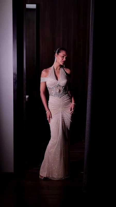ESHA GUPTA BOLD TEMPTING DEEP CLEAVAGE SEDUCTION TEASE SHOOT HQ VIDEO 22