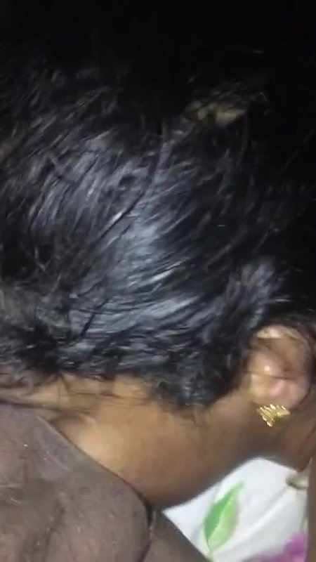 HOT MALLU BHABHI NUDE GIVING BLOWJOB & RIMJOB 4 CLIPS 25