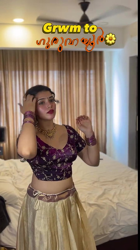 beautiful malayali girl sexy deep navel in vishu kerala costume 22