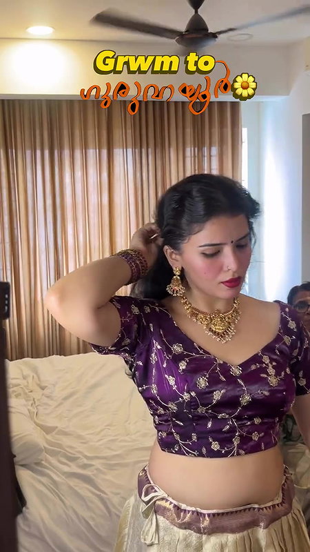 beautiful malayali girl sexy deep navel in vishu kerala costume 22