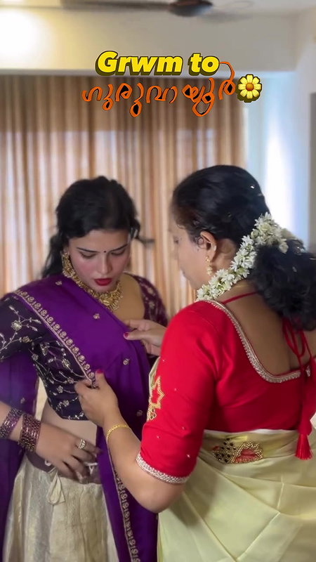 beautiful malayali girl sexy deep navel in vishu kerala costume 22